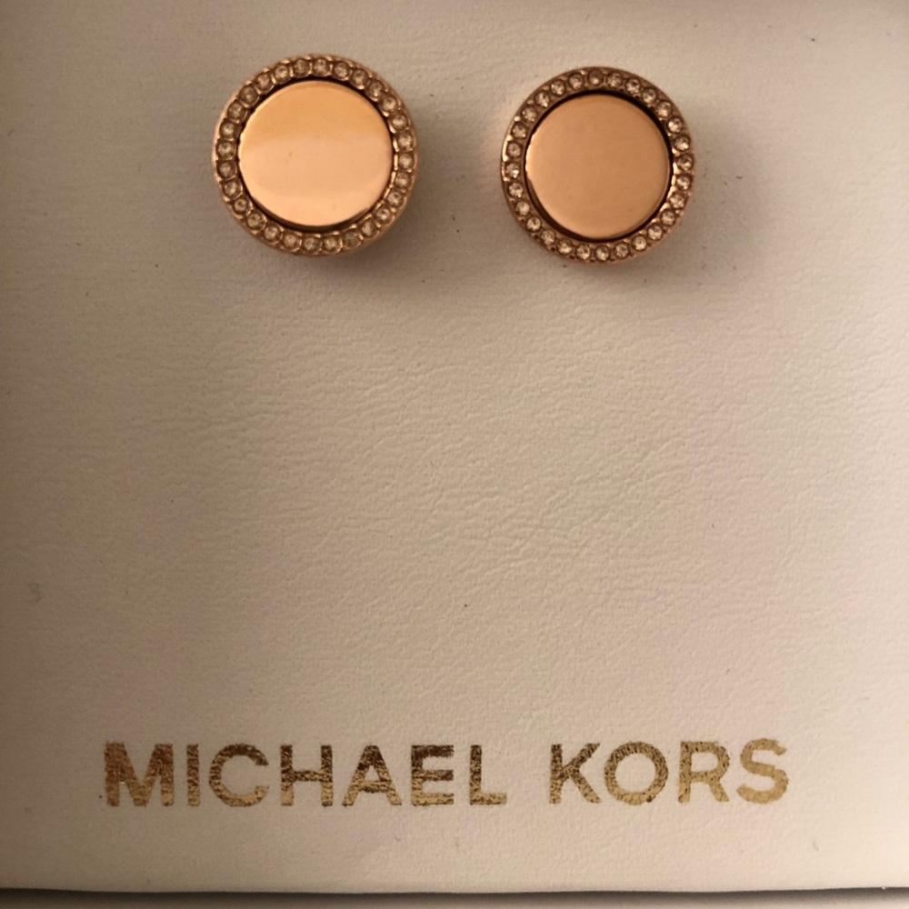 Rose goal stud earrings with rhinestones - Picture 2 of 3